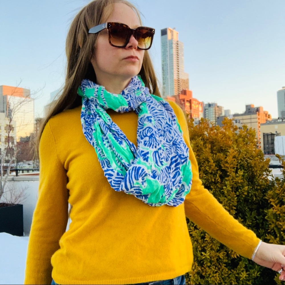 Lilly Pulitzer Blue Zebra 🦓 Turquoise Infinity Scarf - Picture 9 of 16
